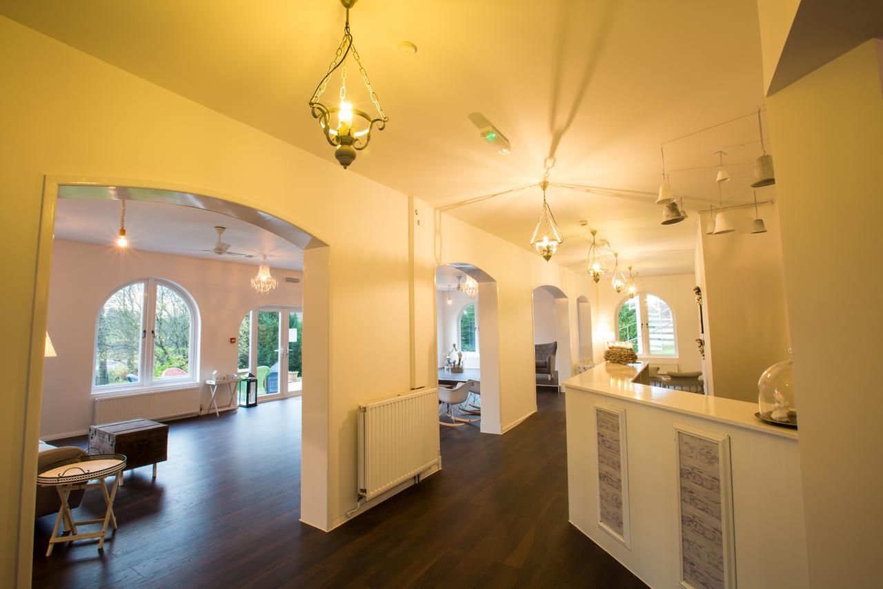 Gray Manor Hotel Cholderton Екстериор снимка