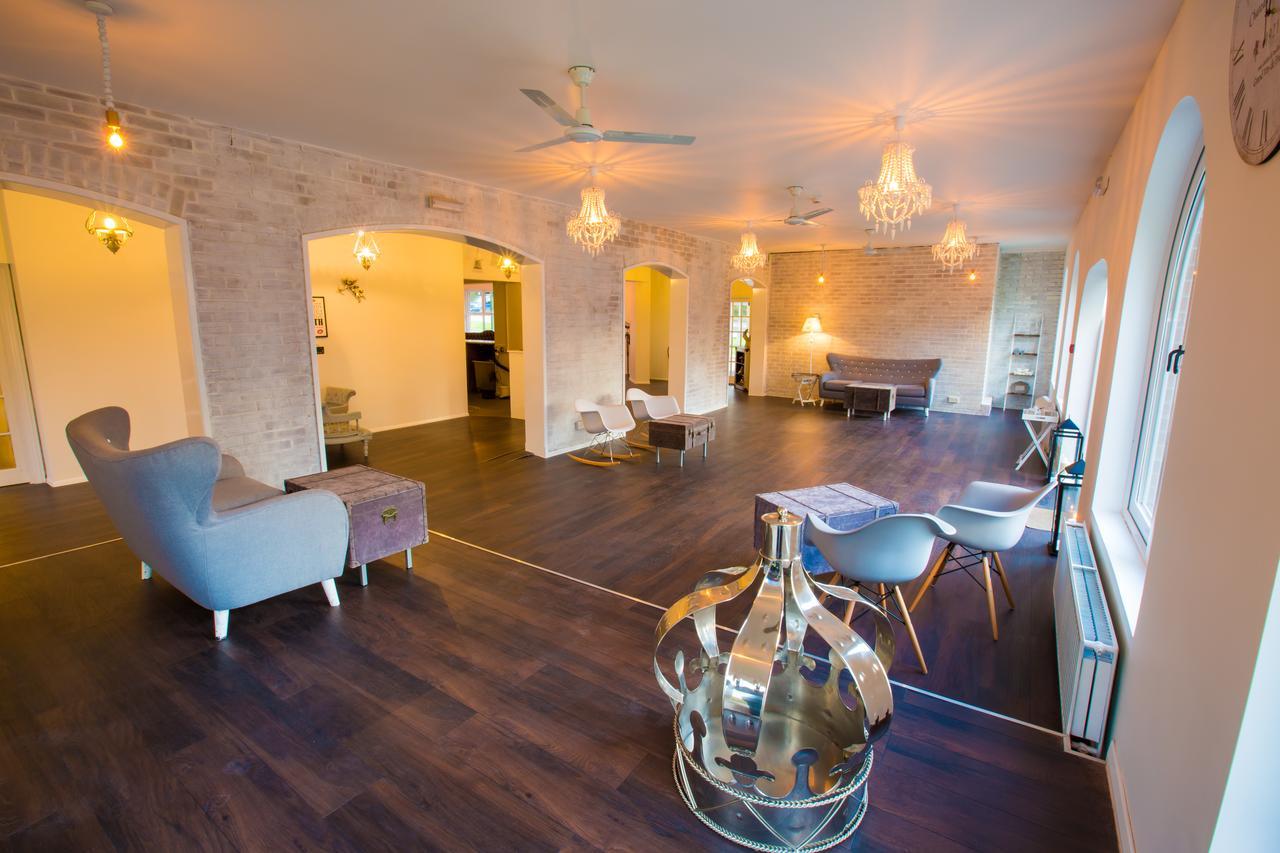 Gray Manor Hotel Cholderton Екстериор снимка